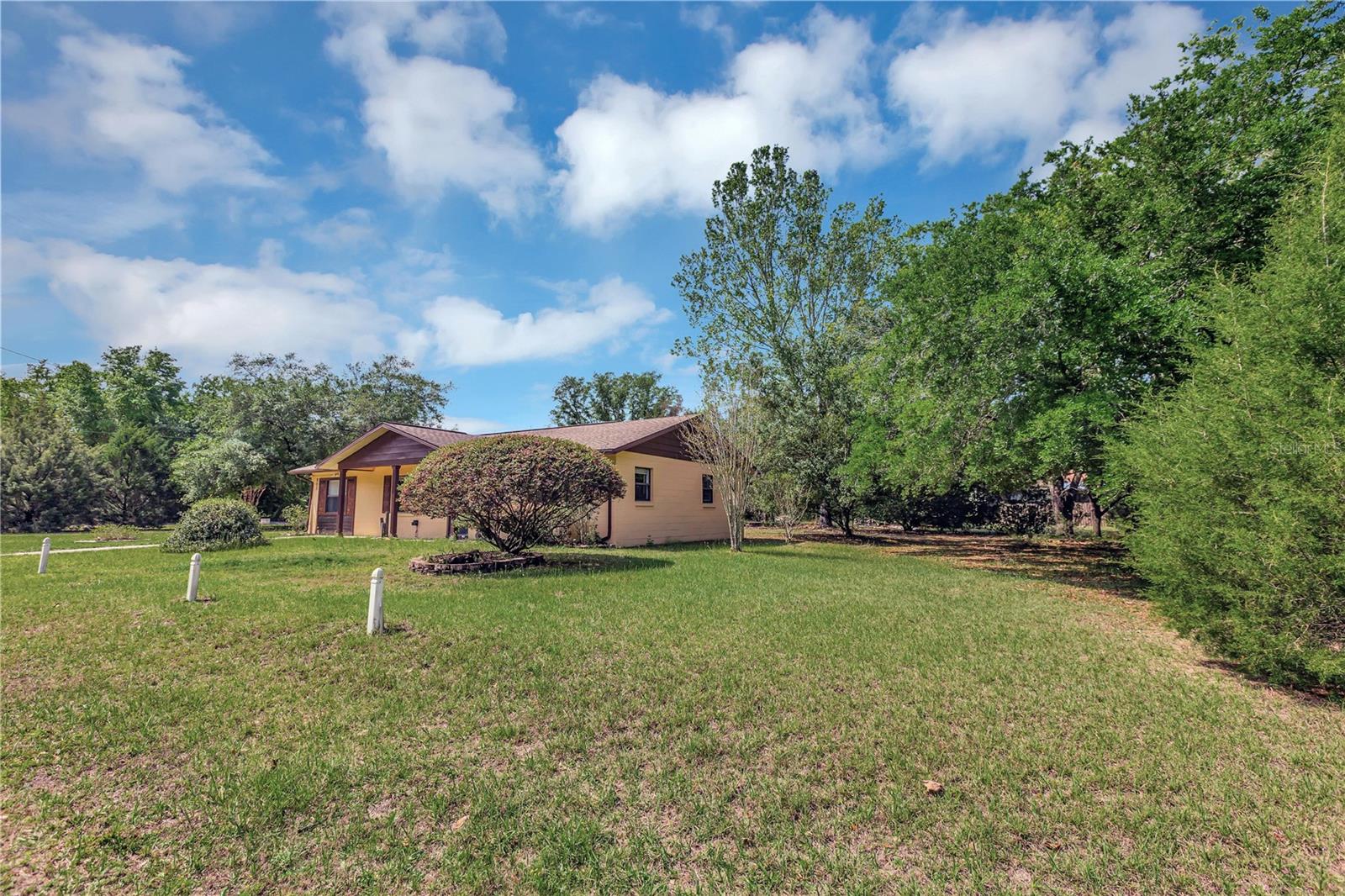 INVERNESS ACRES UNIT 02 AKA INVERNESS VILLAGE - Residential