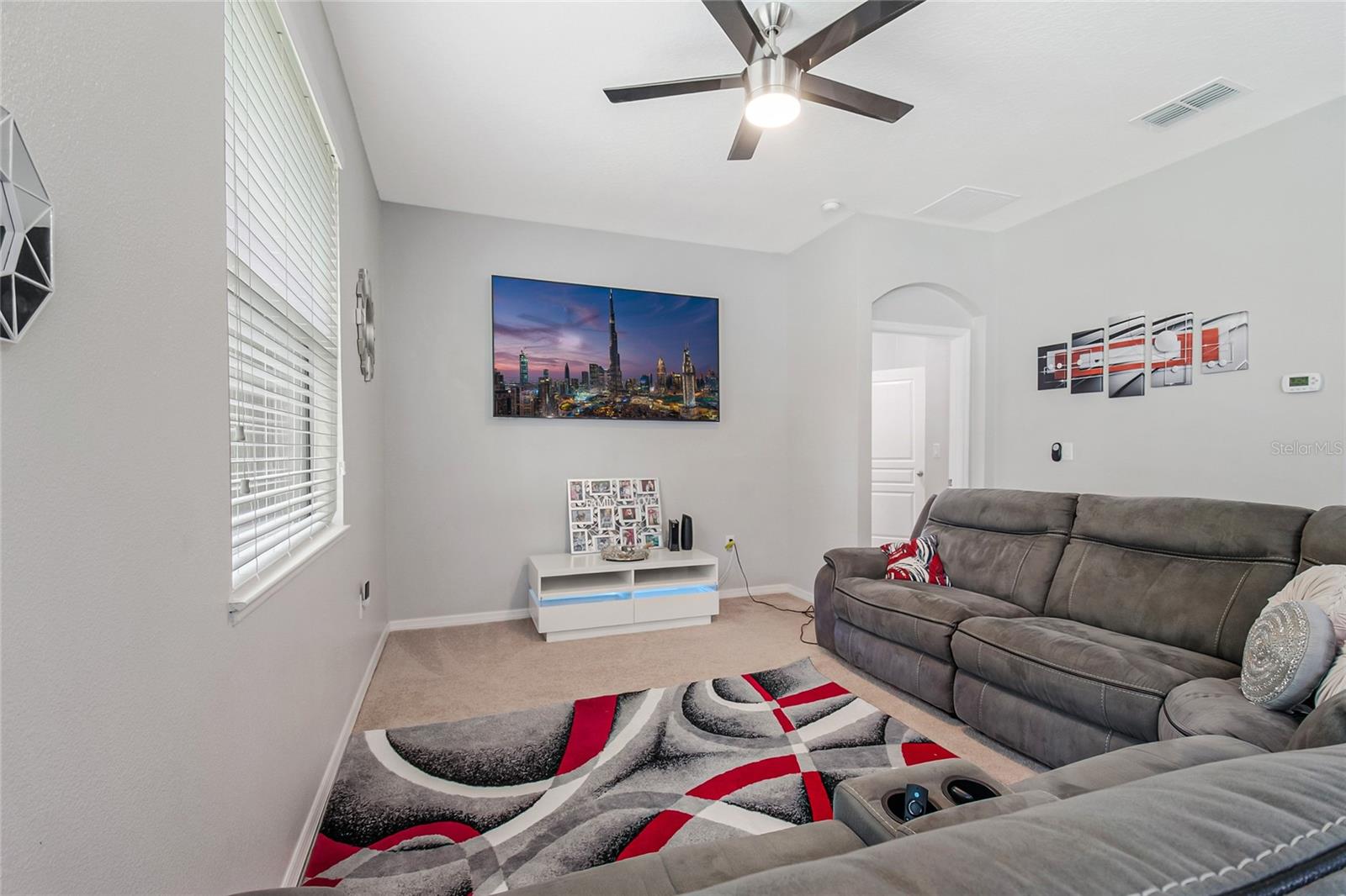 DORAL POINTE NORTH - Residential