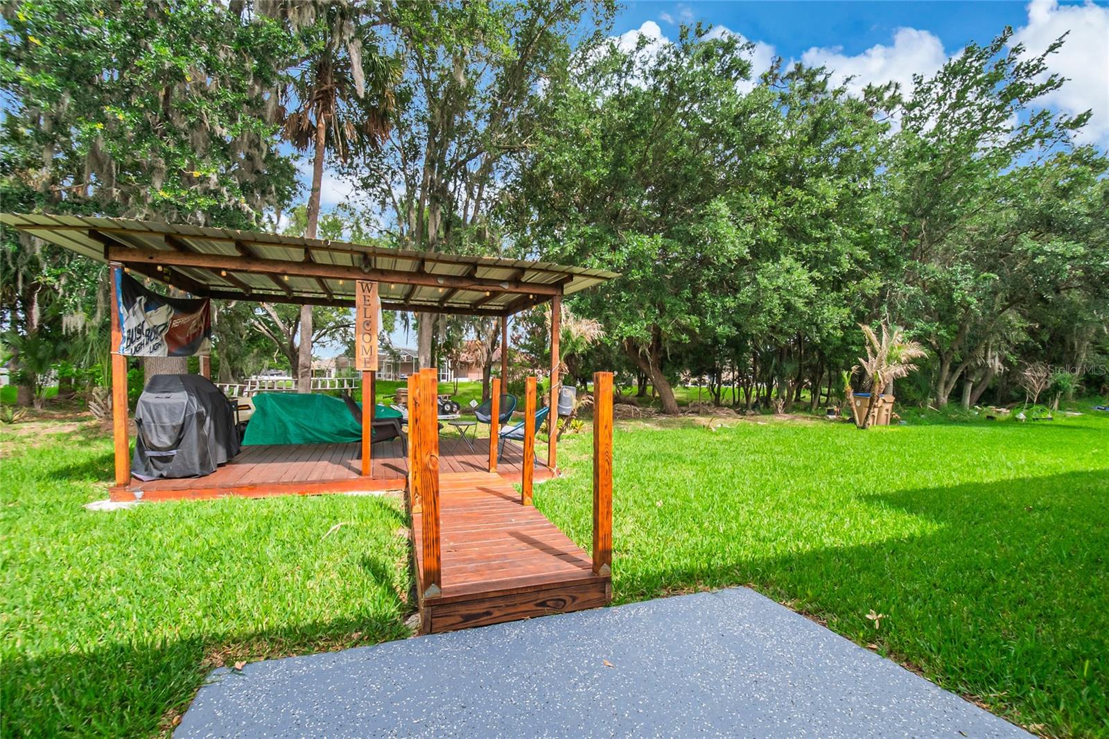 DORAL POINTE NORTH - Residential