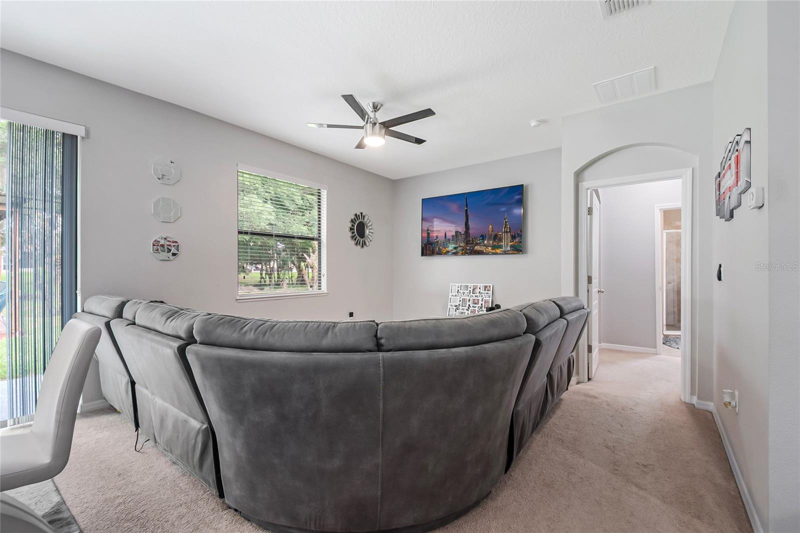 DORAL POINTE NORTH - Residential