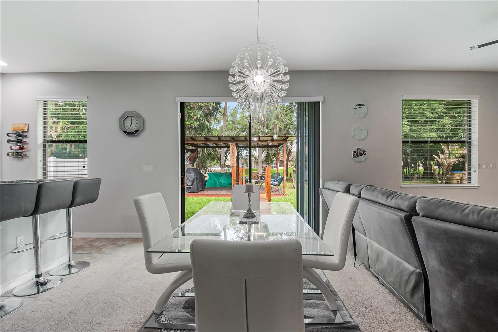 DORAL POINTE NORTH - Residential