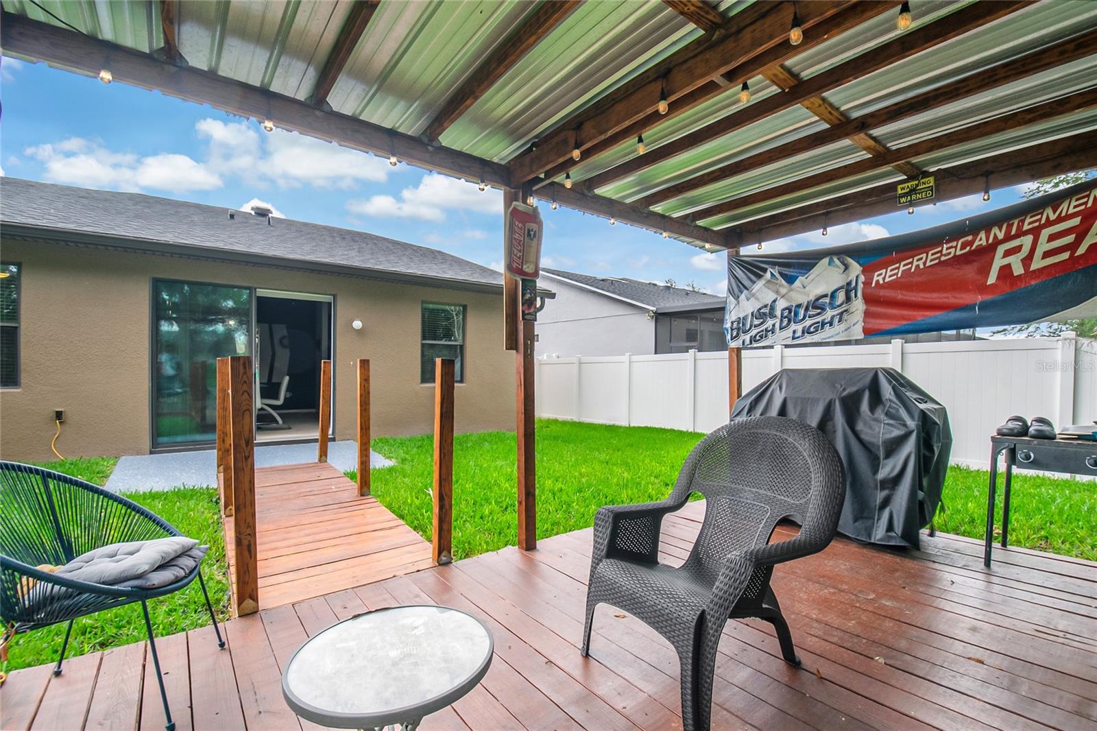 DORAL POINTE NORTH - Residential