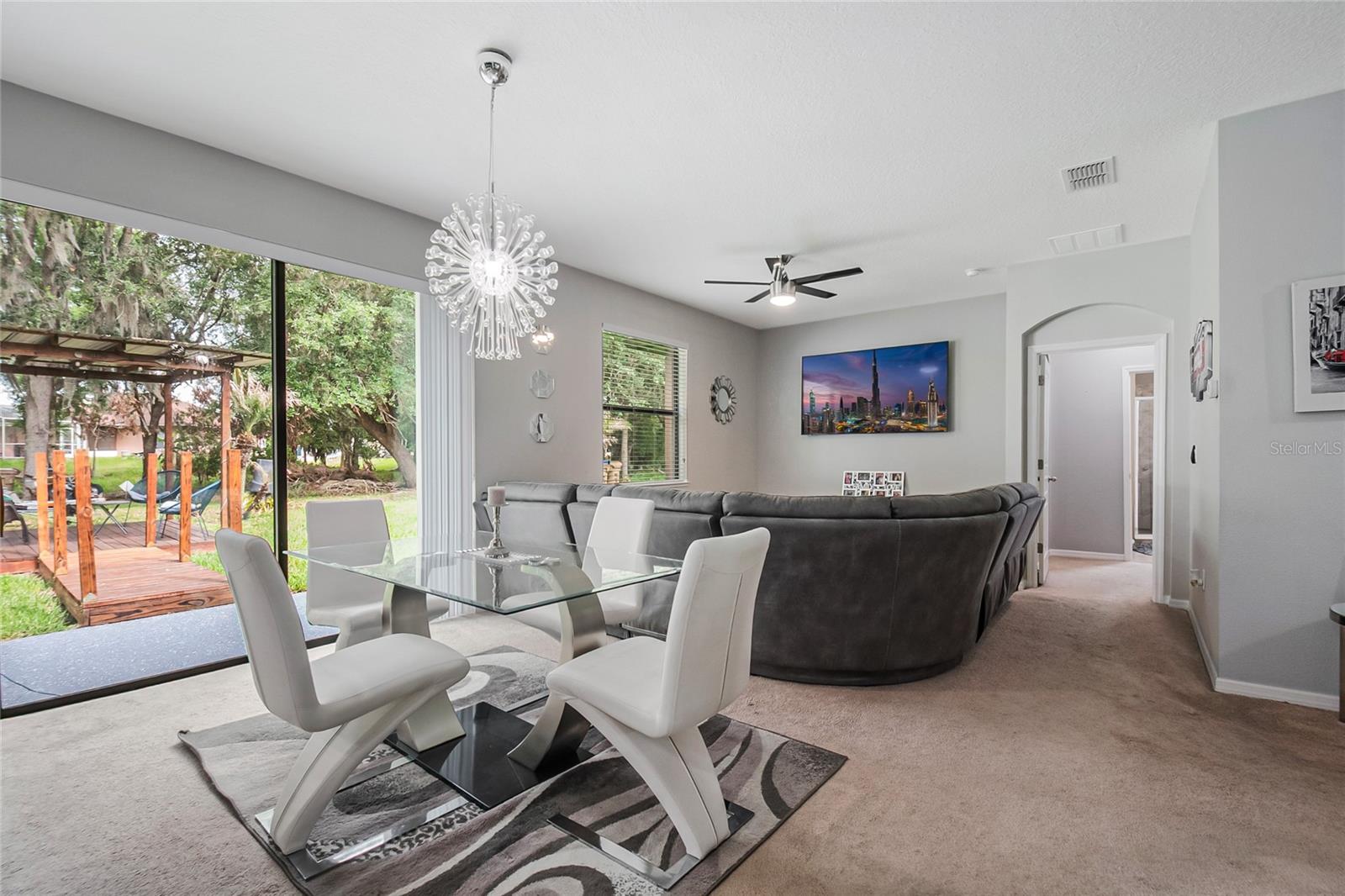 DORAL POINTE NORTH - Residential