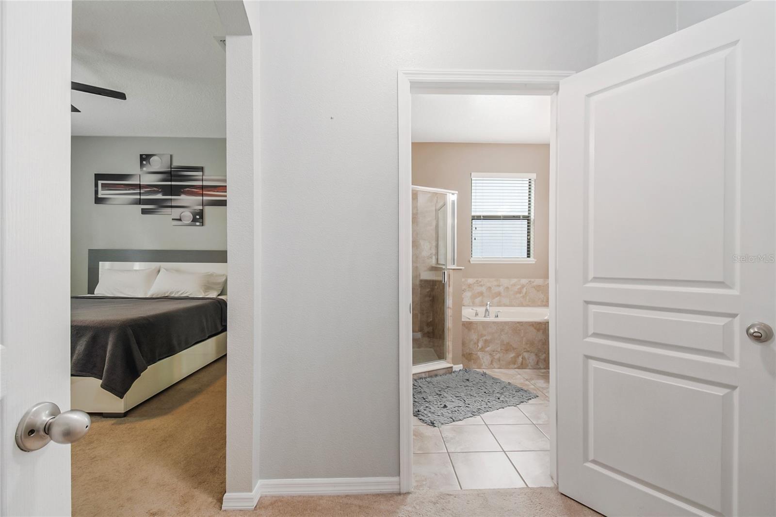 DORAL POINTE NORTH - Residential