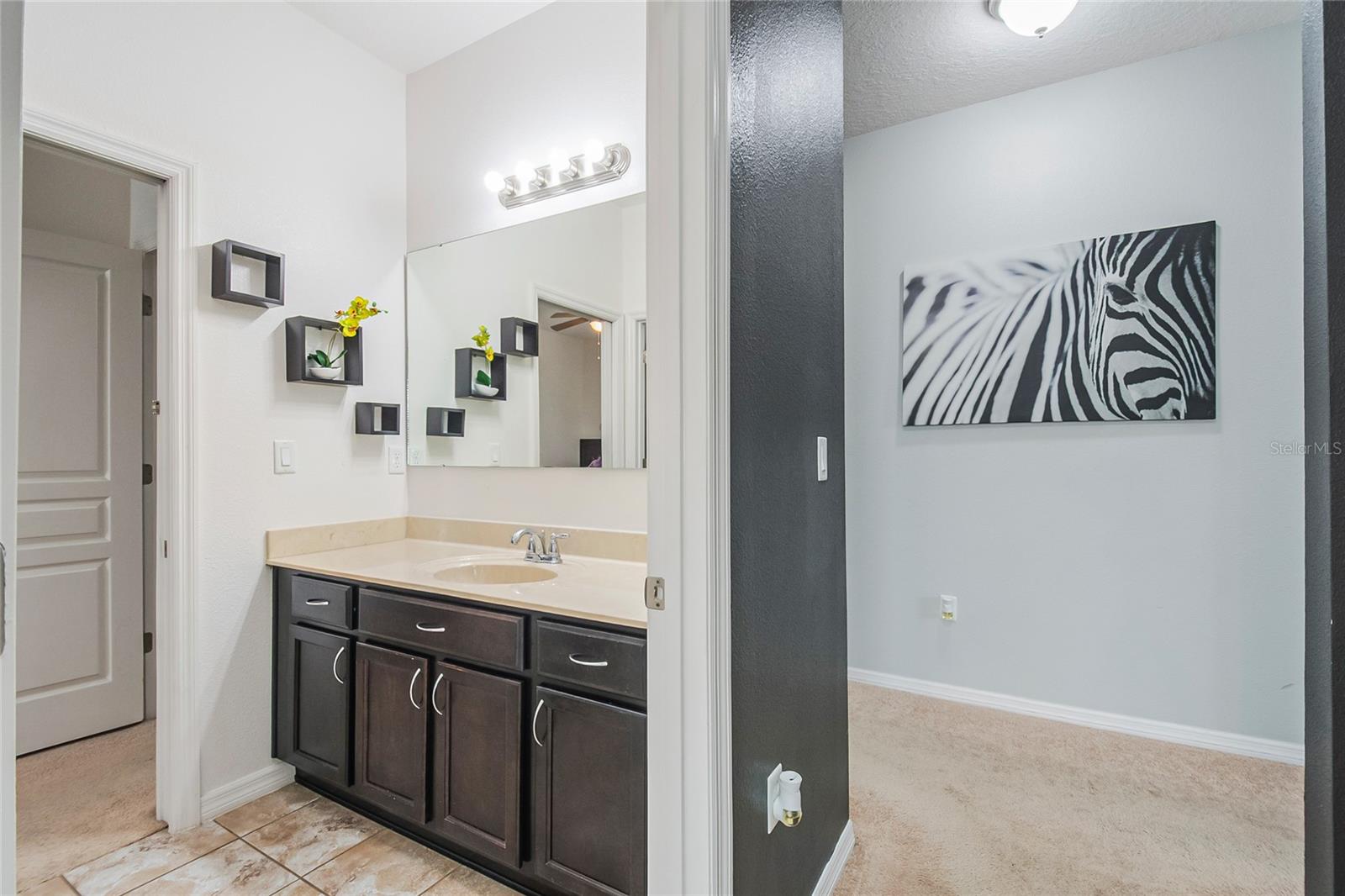 DORAL POINTE NORTH - Residential