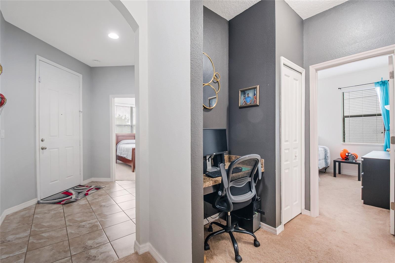 DORAL POINTE NORTH - Residential