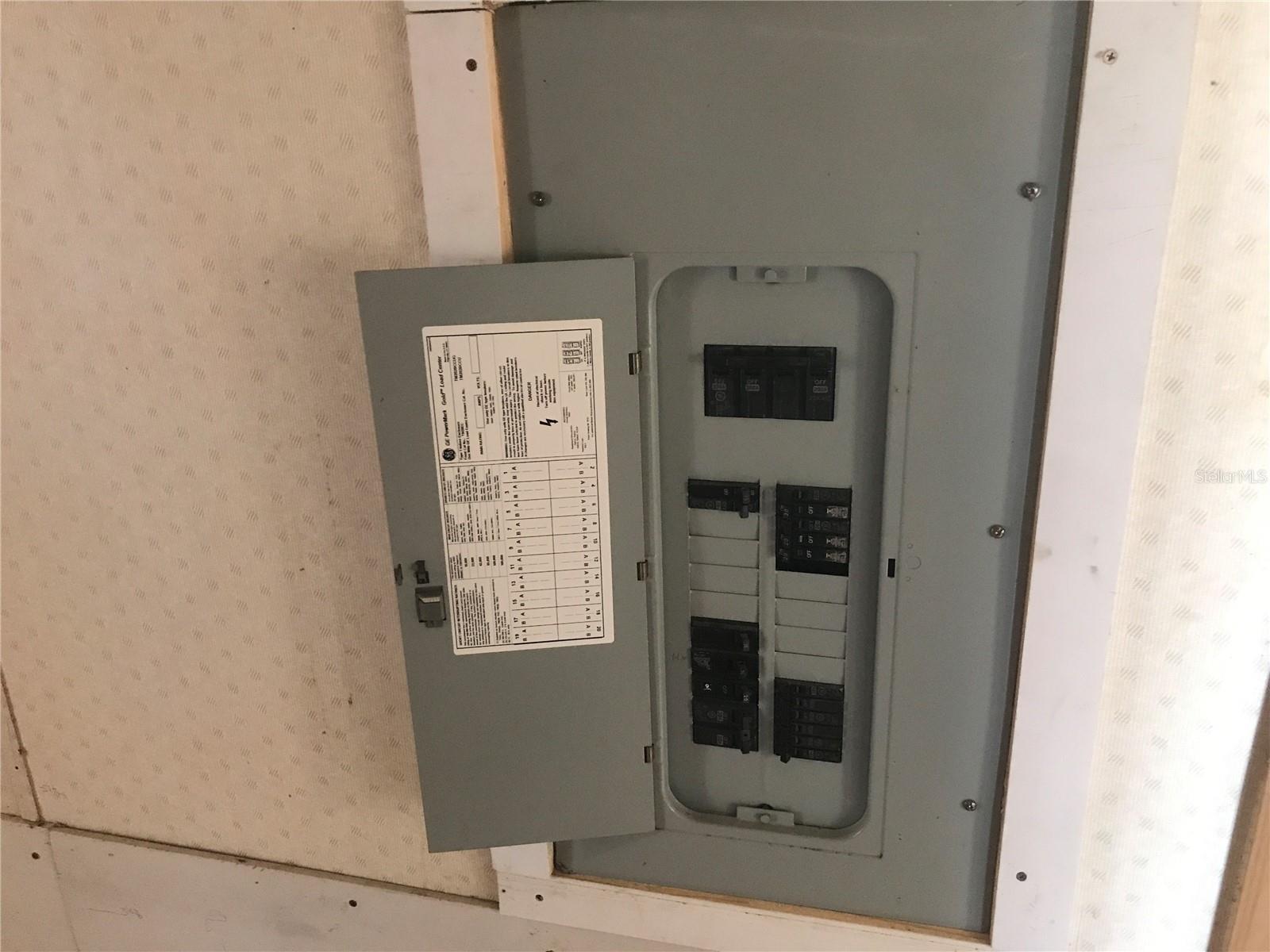 HAMANY ACRES UN 01 - Residential