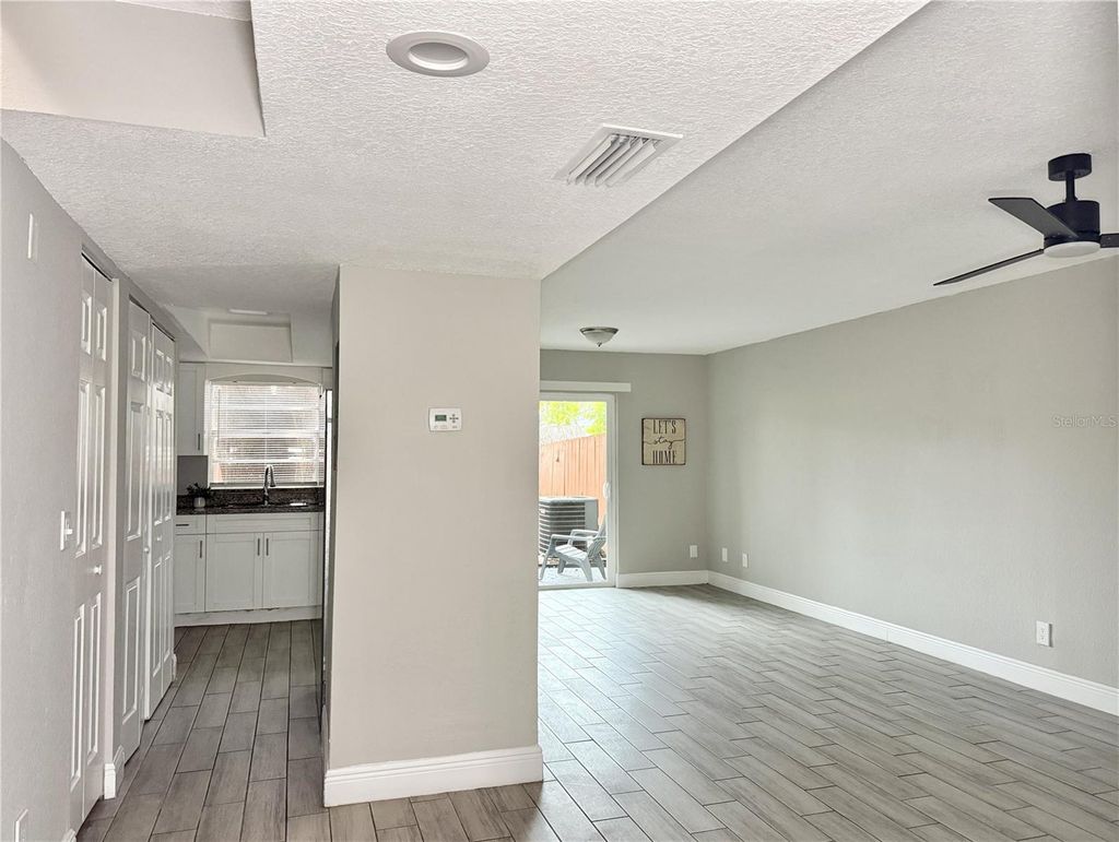 Photo of 5129 Tennis Court Cir, Tampa, FL 33617 (MLS # TB8485922)