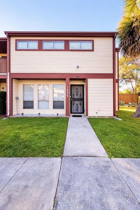 1836 WARRINGWOOD DRIVE B4 ORLANDO FL 32839