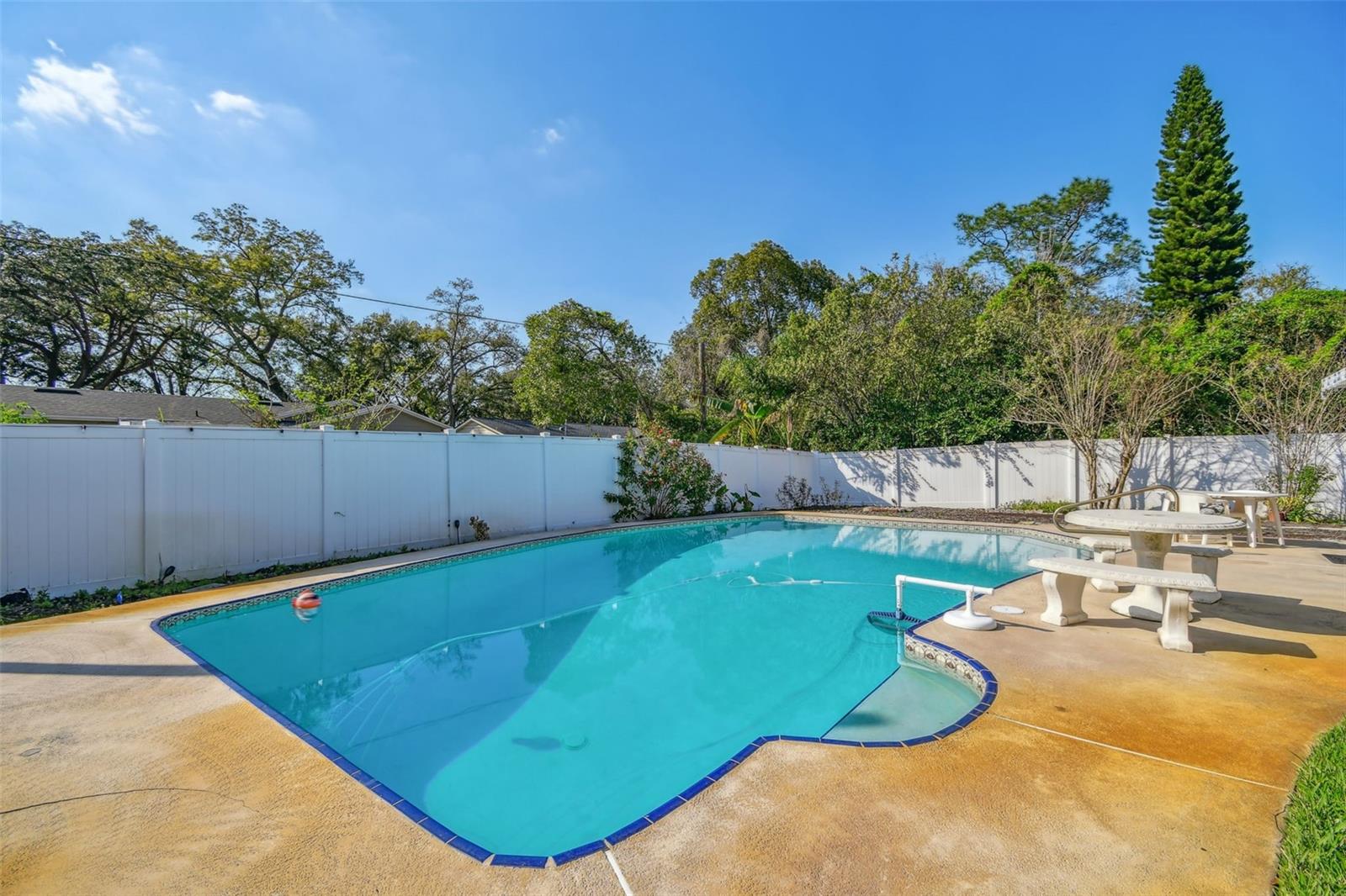 5073 LAKE HOWELL ROAD