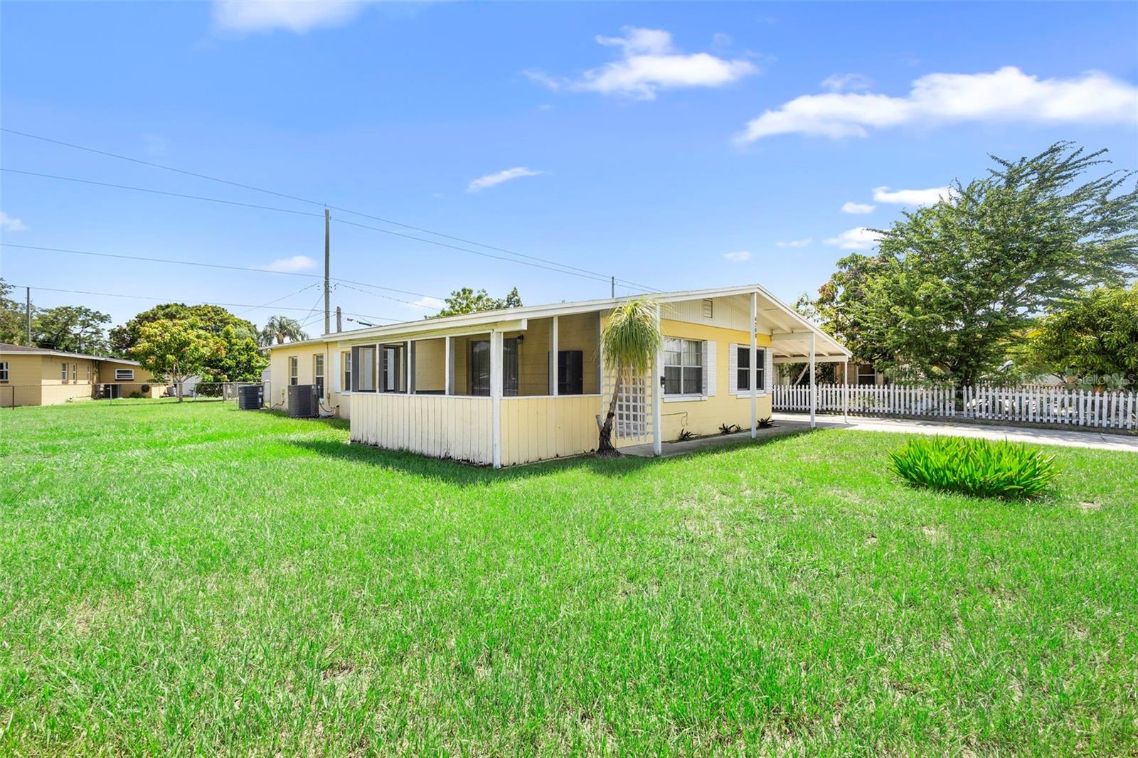 4200 W OAK RIDGE ROAD