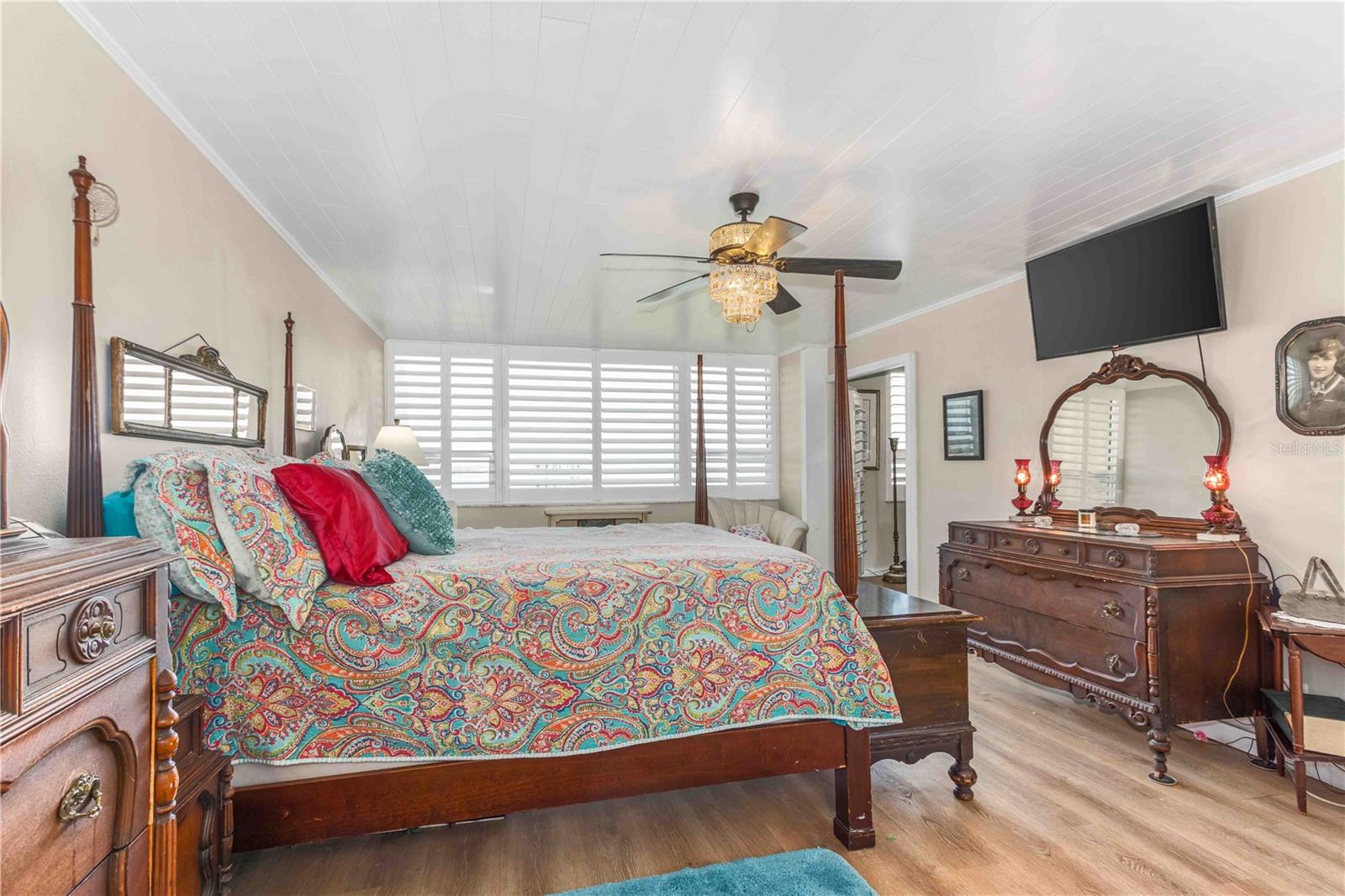 COVE CAY 26-21 VILLAGE II - Residential