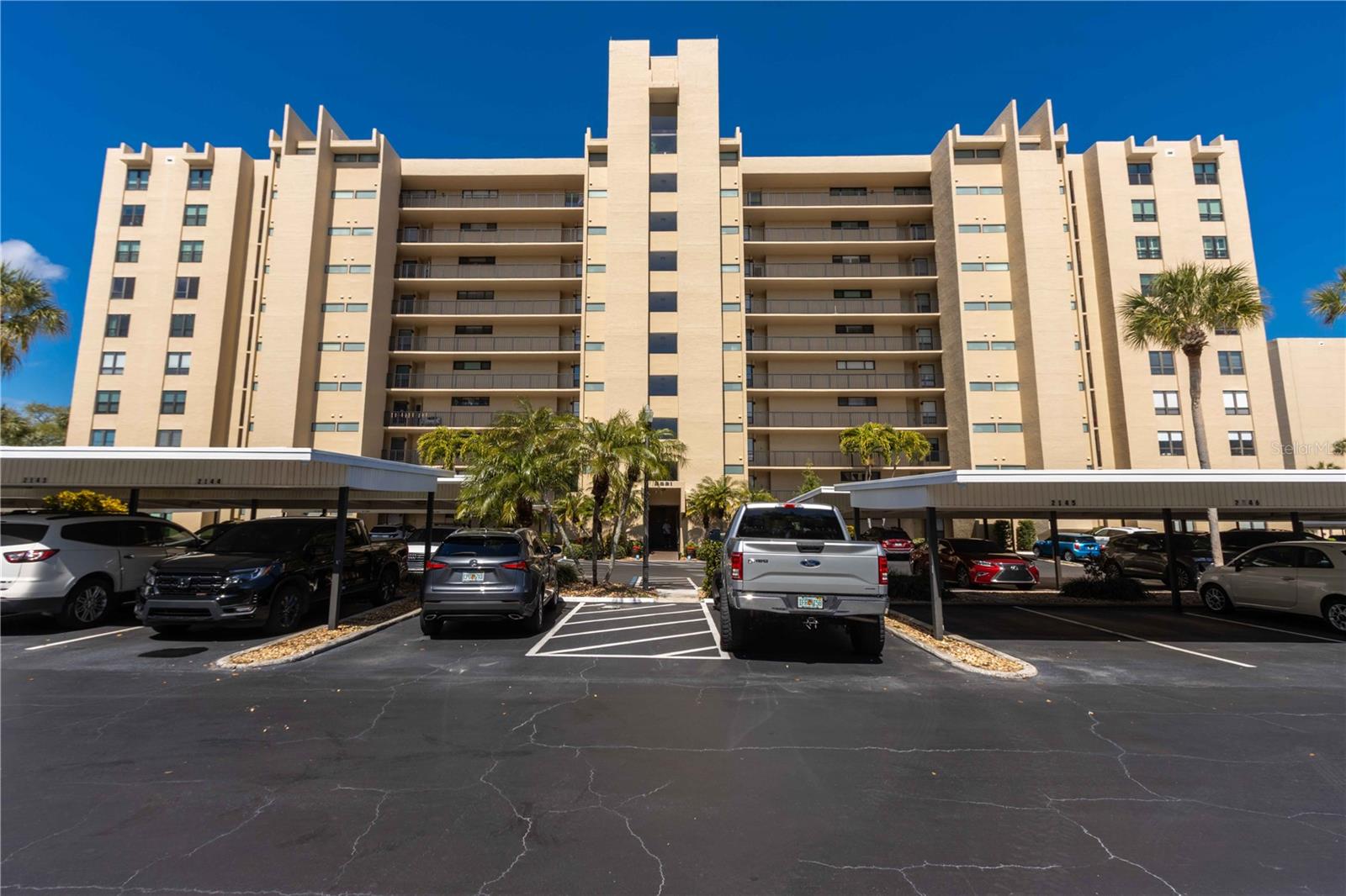 COVE CAY 26-21 VILLAGE II - Residential