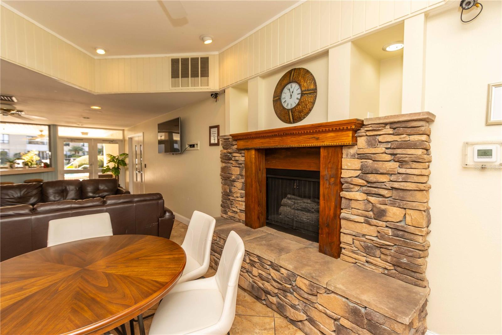 COVE CAY 26-21 VILLAGE II - Residential