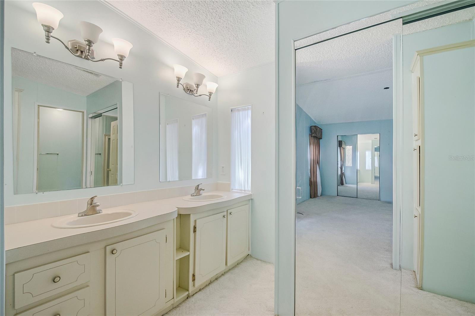 ZELLWOOD STATION COOP MH PARK - Residential