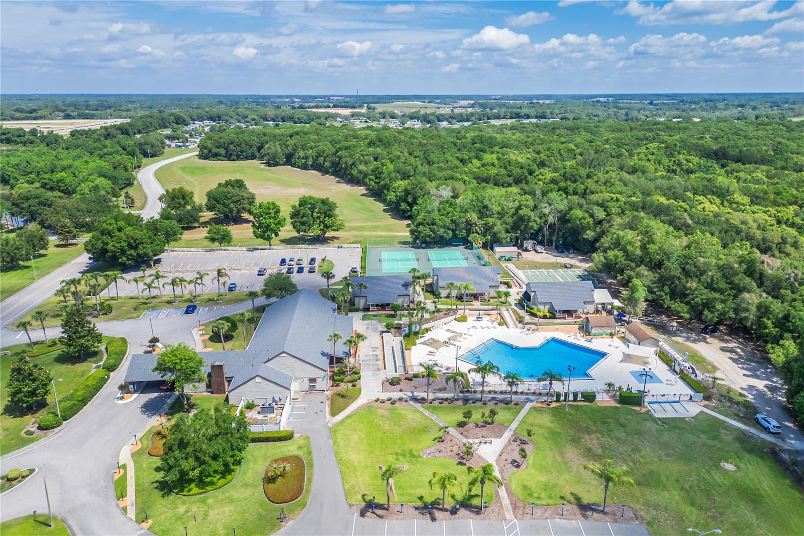 ZELLWOOD STATION COOP MH PARK - Residential