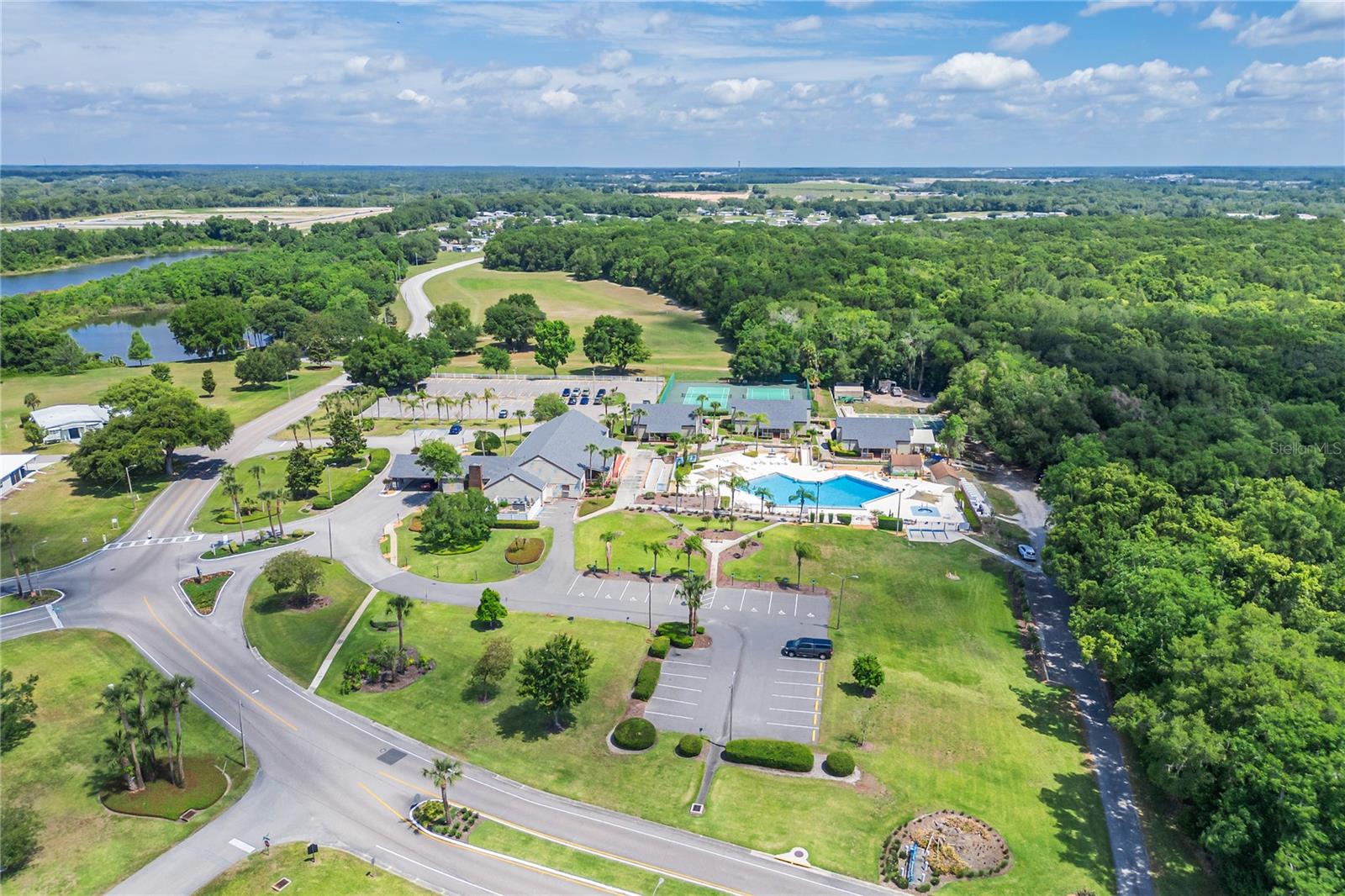 ZELLWOOD STATION COOP MH PARK - Residential