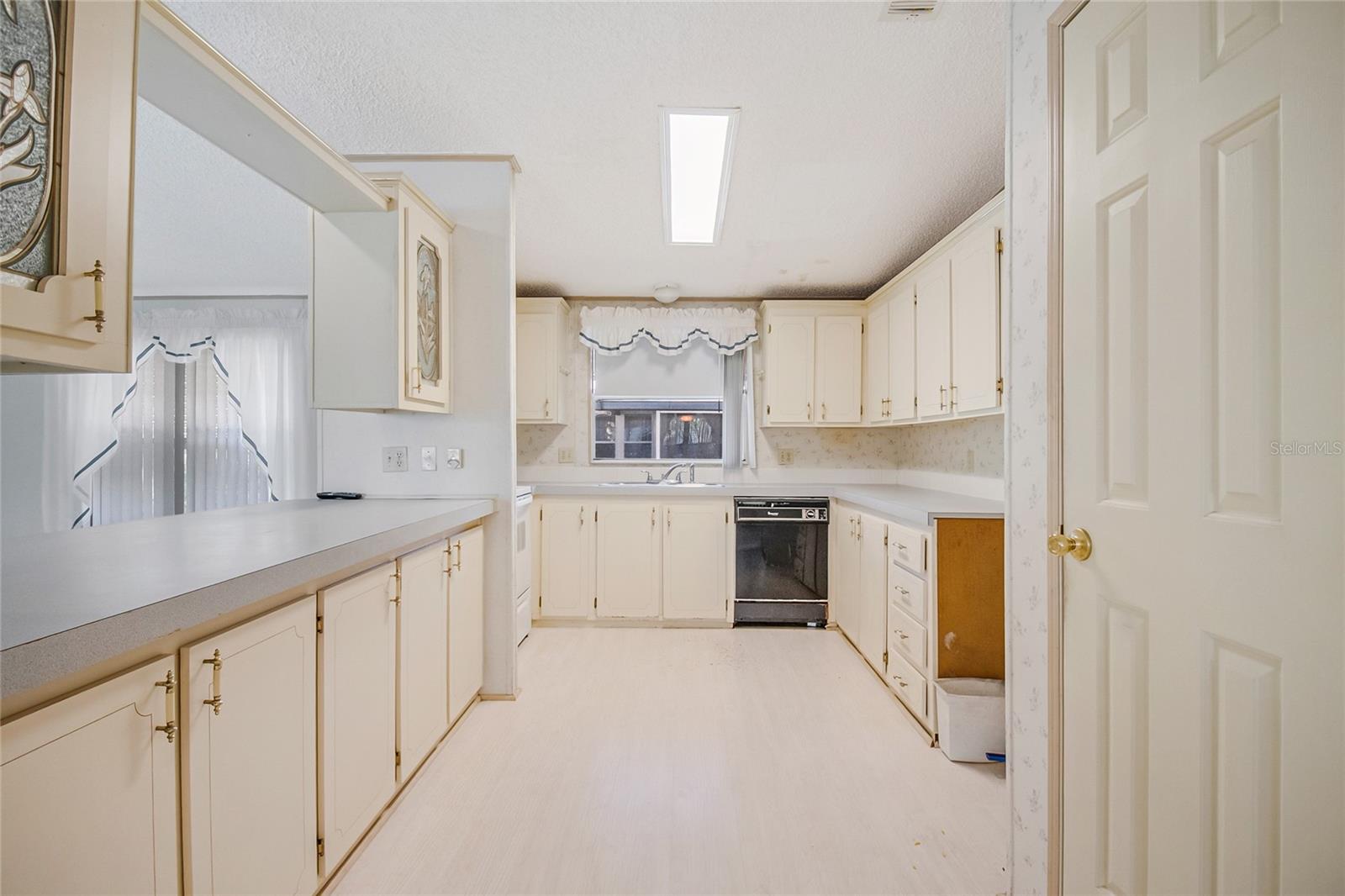 ZELLWOOD STATION COOP MH PARK - Residential