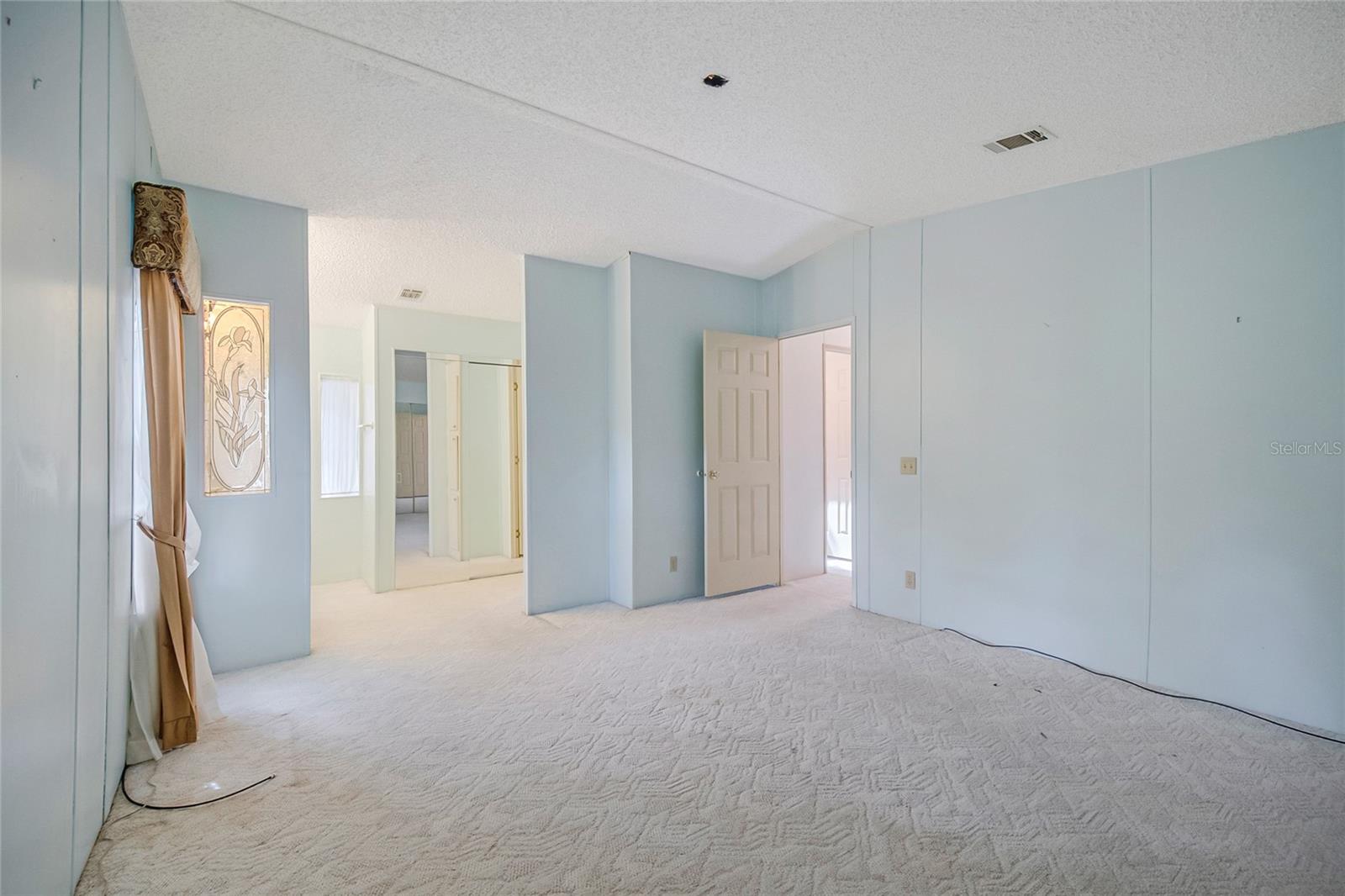 ZELLWOOD STATION COOP MH PARK - Residential