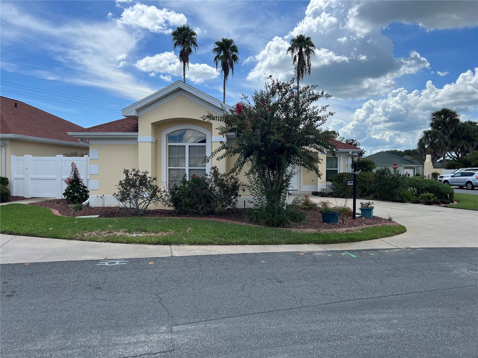 1842 PUERTO BELLO DRIVE