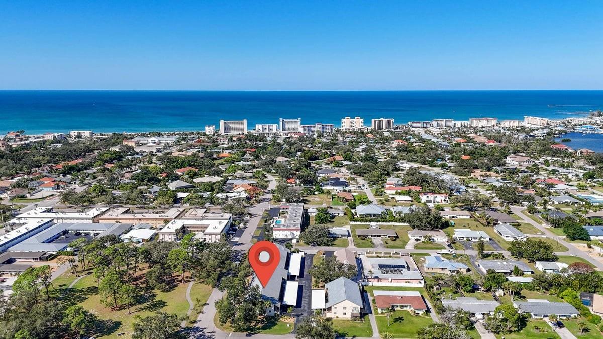 PARKDALE EAST - Residential