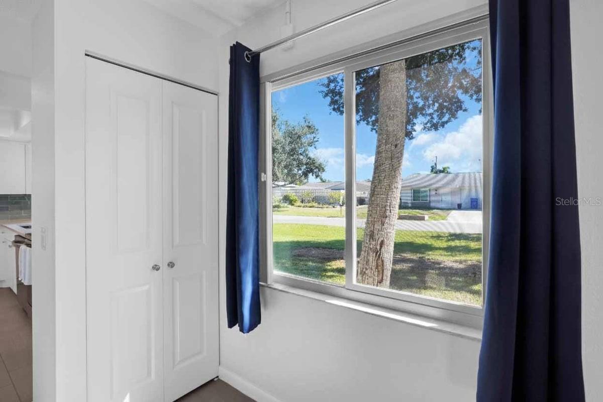 PARKDALE EAST - Residential