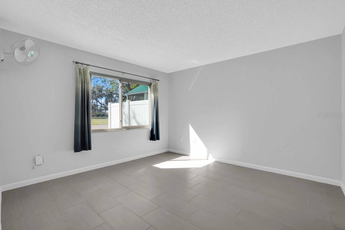 PARKDALE EAST - Residential