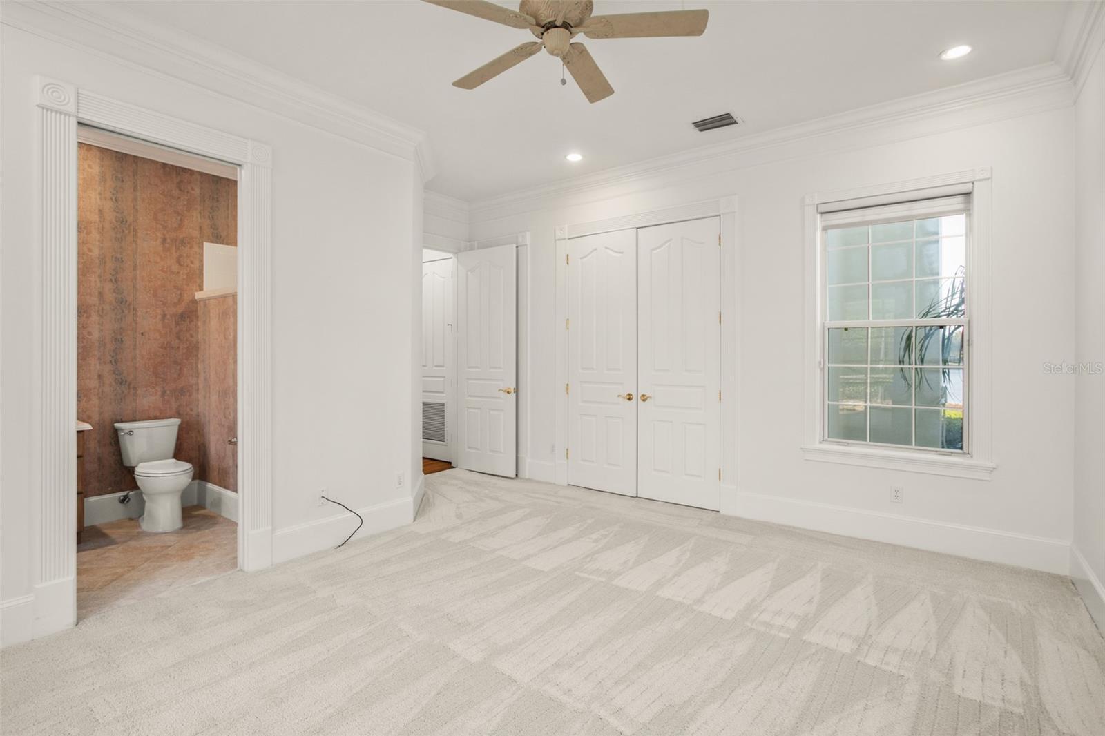 LAKE KNOWLES TERRACE - Residential