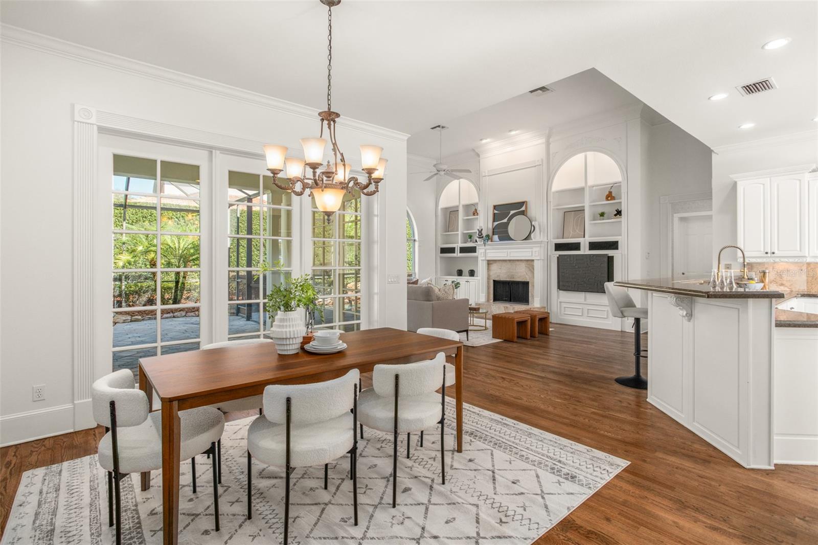 LAKE KNOWLES TERRACE - Residential