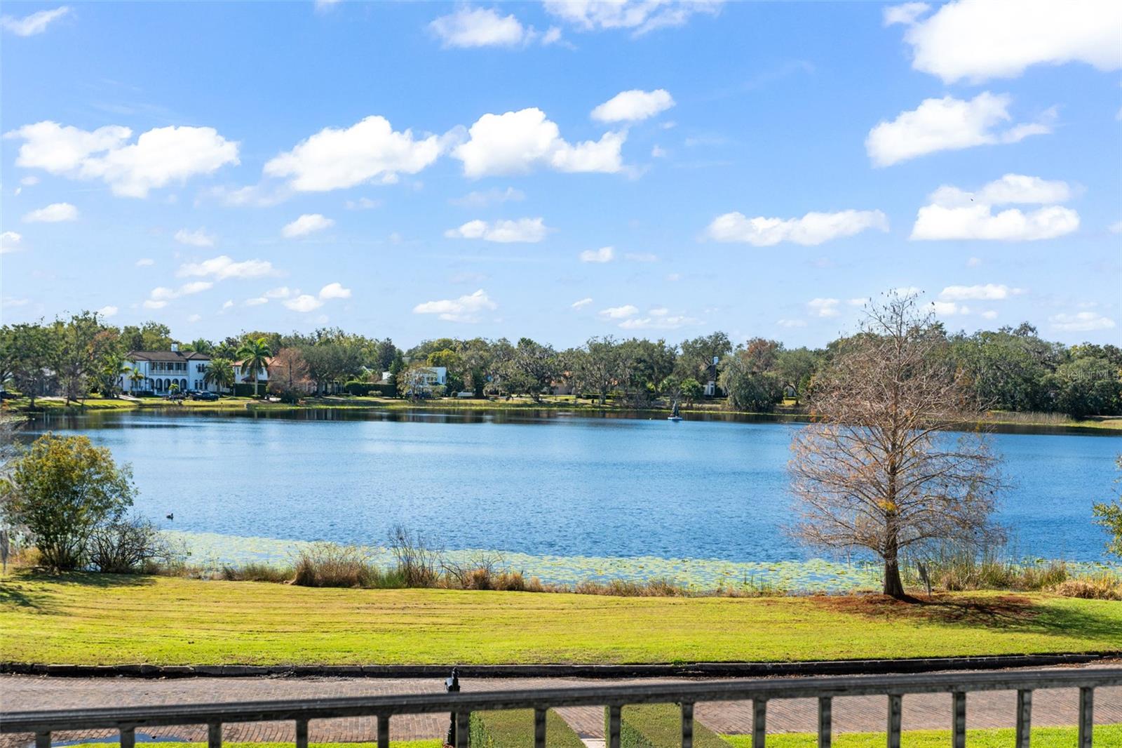 LAKE KNOWLES TERRACE - Residential