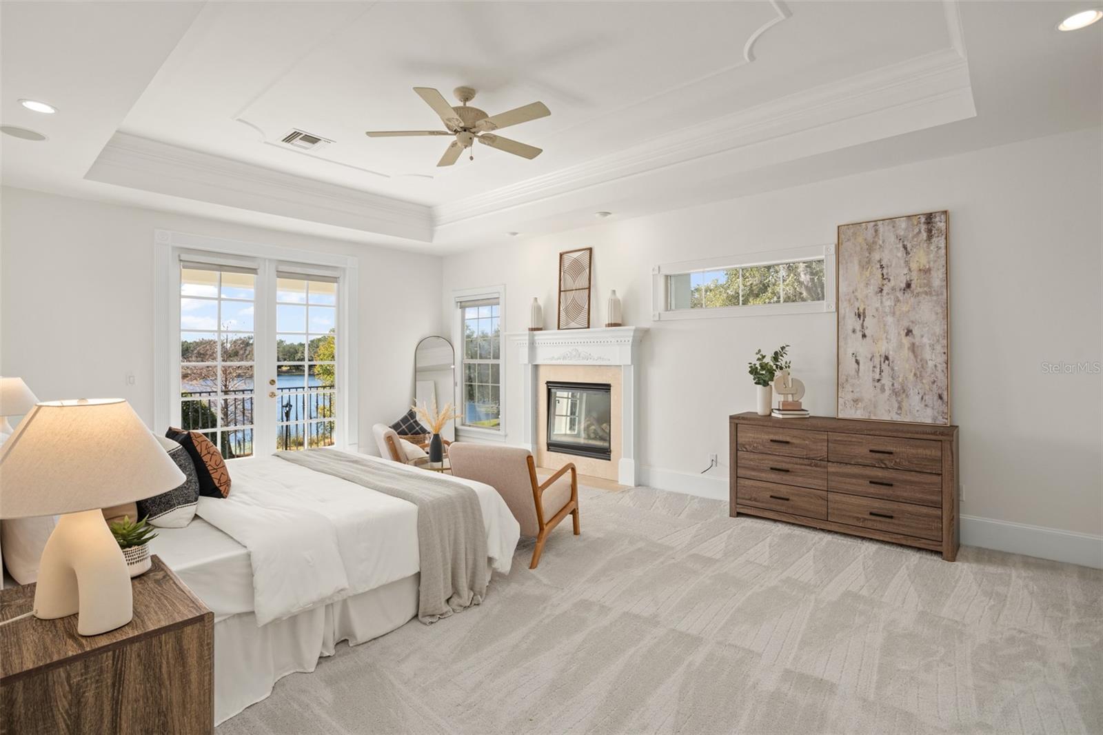 LAKE KNOWLES TERRACE - Residential