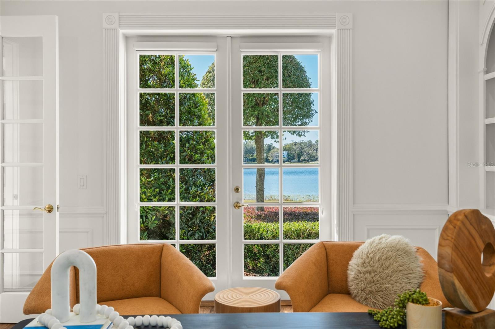 LAKE KNOWLES TERRACE - Residential