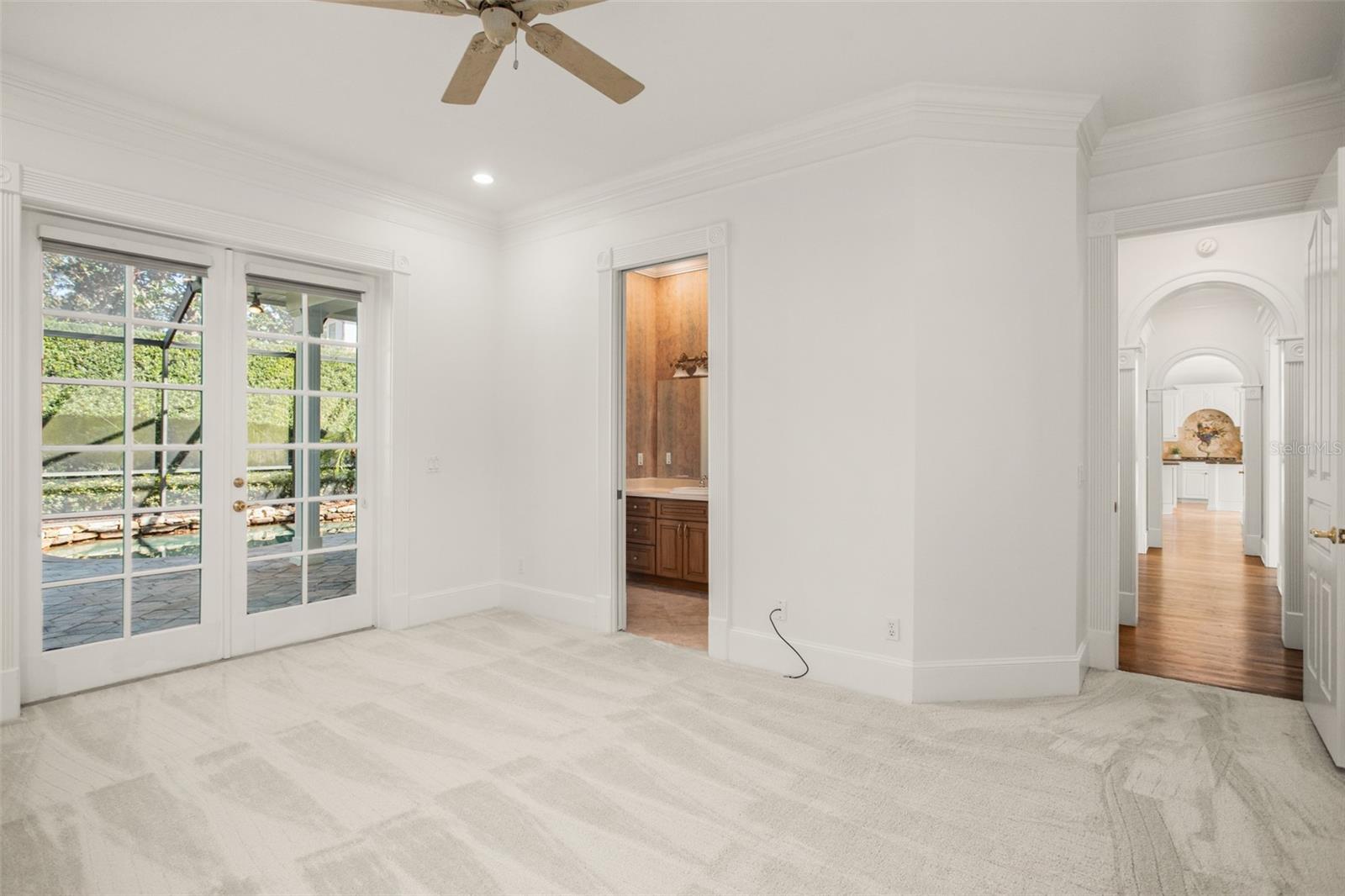 LAKE KNOWLES TERRACE - Residential