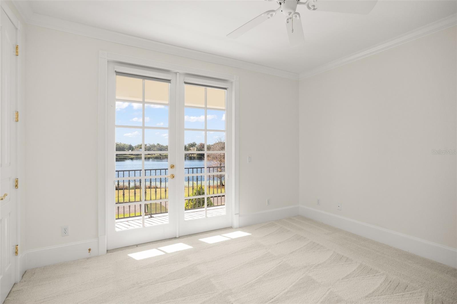 LAKE KNOWLES TERRACE - Residential