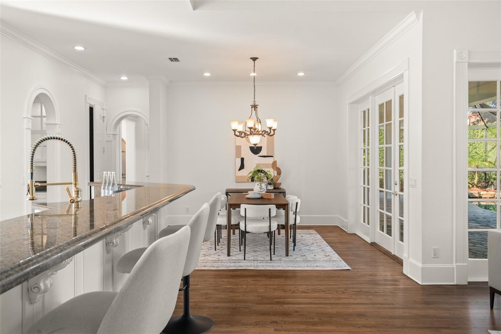 LAKE KNOWLES TERRACE - Residential