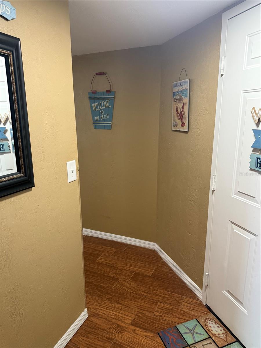 OCEANS ATRIUM 01 - Residential Lease