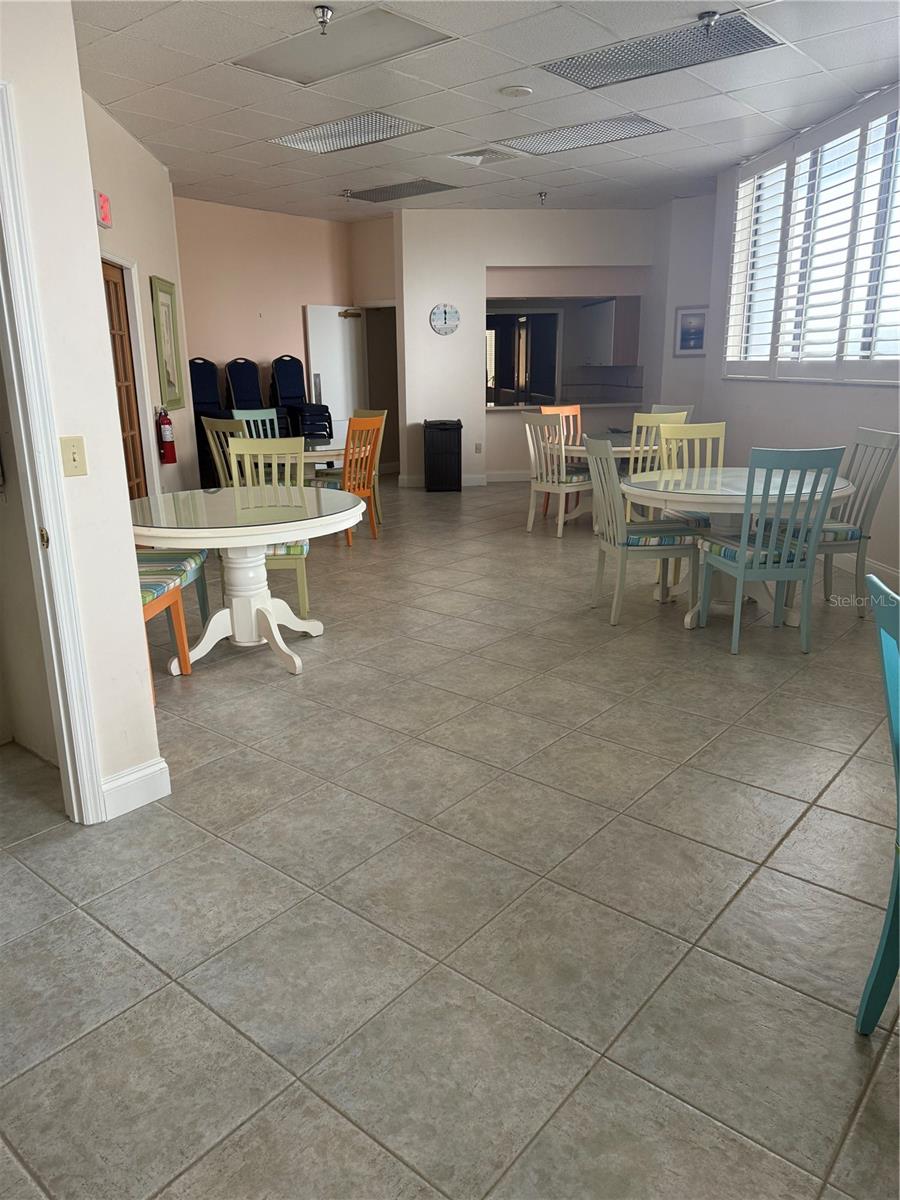 OCEANS ATRIUM 01 - Residential Lease