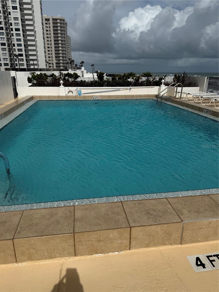 OCEANS ATRIUM 01 - Residential Lease