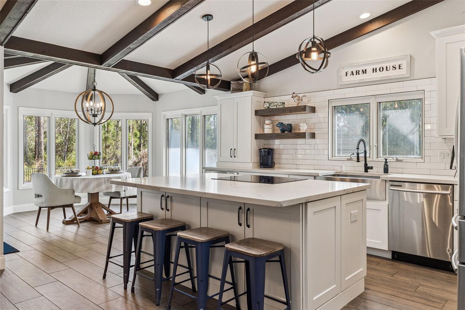 QUAIL ROOST RANCHES UNREC 202 - Residential