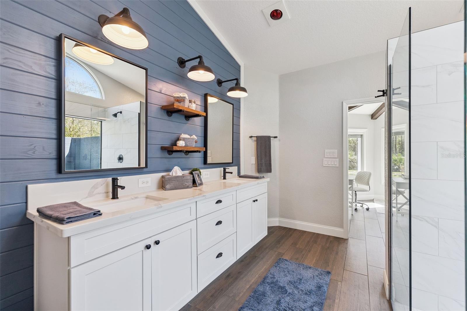 QUAIL ROOST RANCHES UNREC 202 - Residential