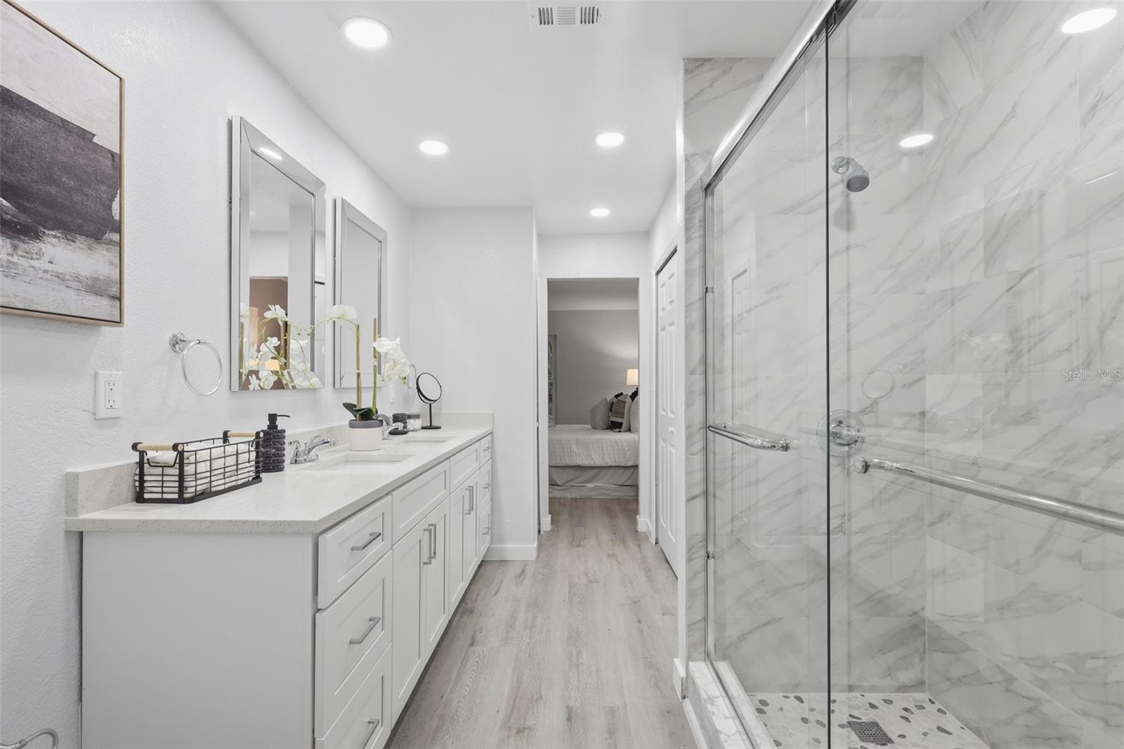 SWEETWATER OAKS SEC 05 - Residential