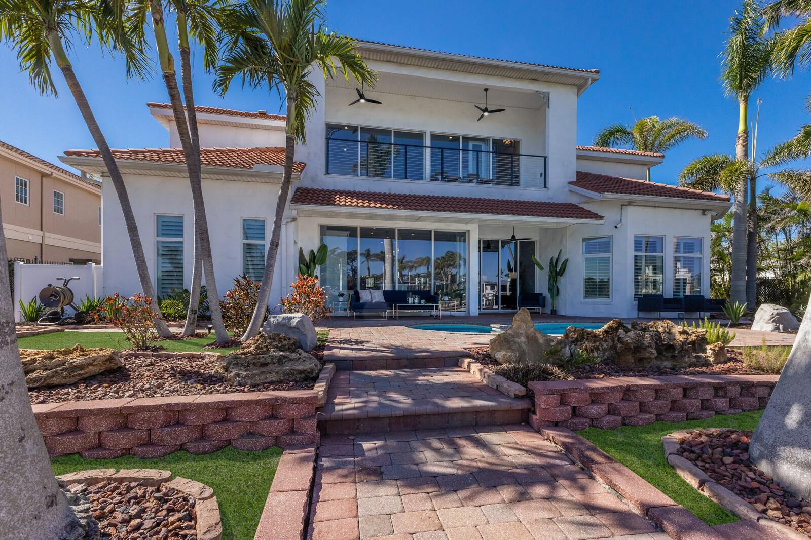 367 W ROYAL FLAMINGO DRIVE