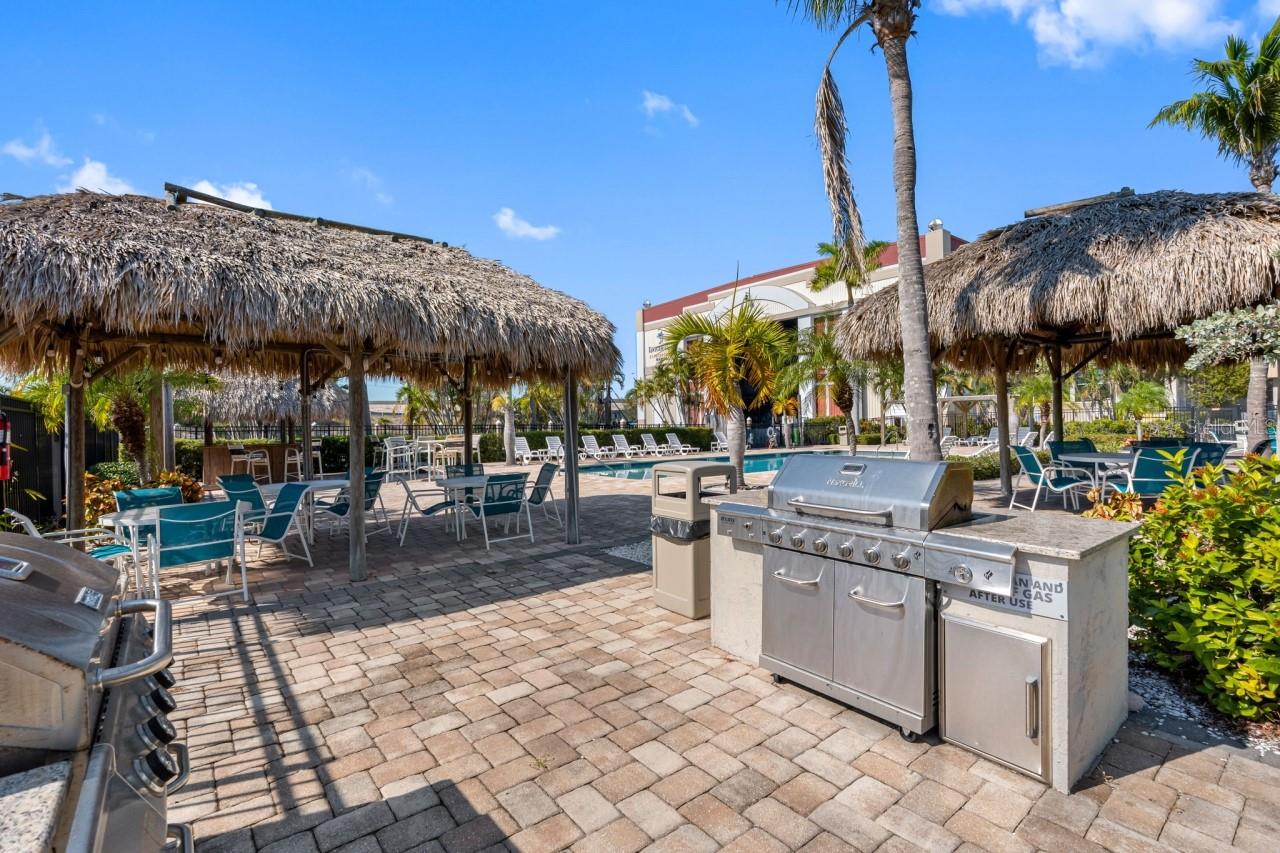 COVE AT LOGGERHEAD MARINA - Residential