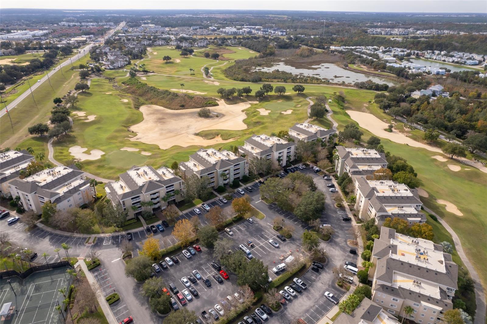 REUNION GRANDE CONDO - Residential