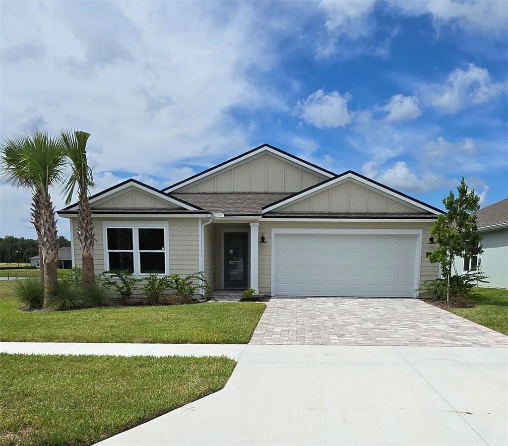 Photo of 186 Greenwood Drive, Palm Coast, FL 32137 (MLS # FC306740)