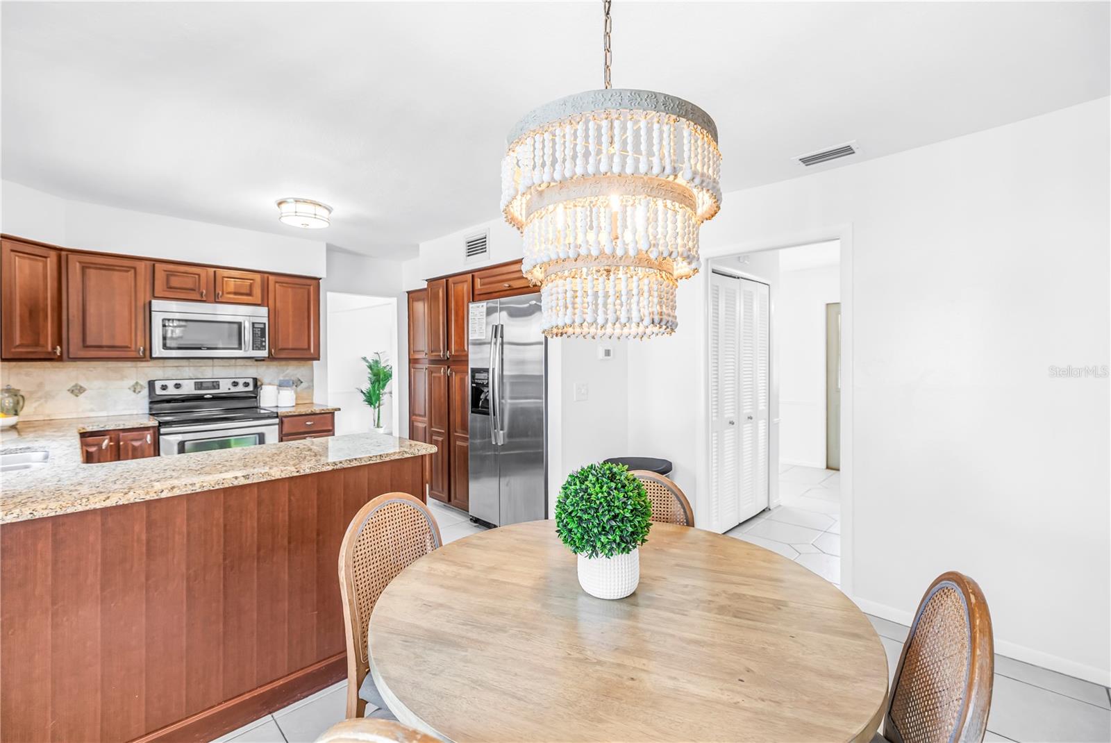 WHISPERING PINES FOREST 5TH ADD - Residential