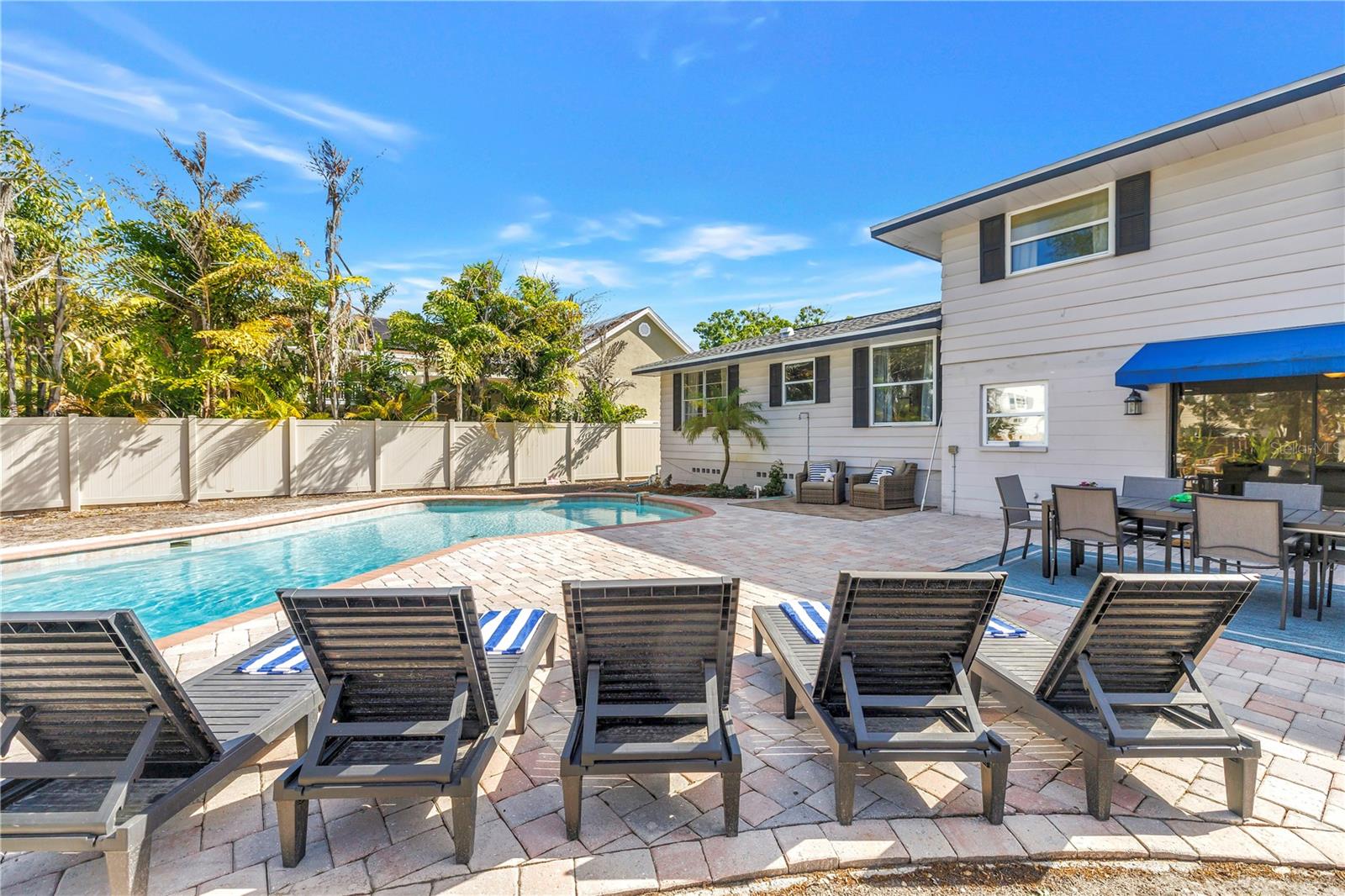 WHISPERING PINES FOREST 5TH ADD - Residential