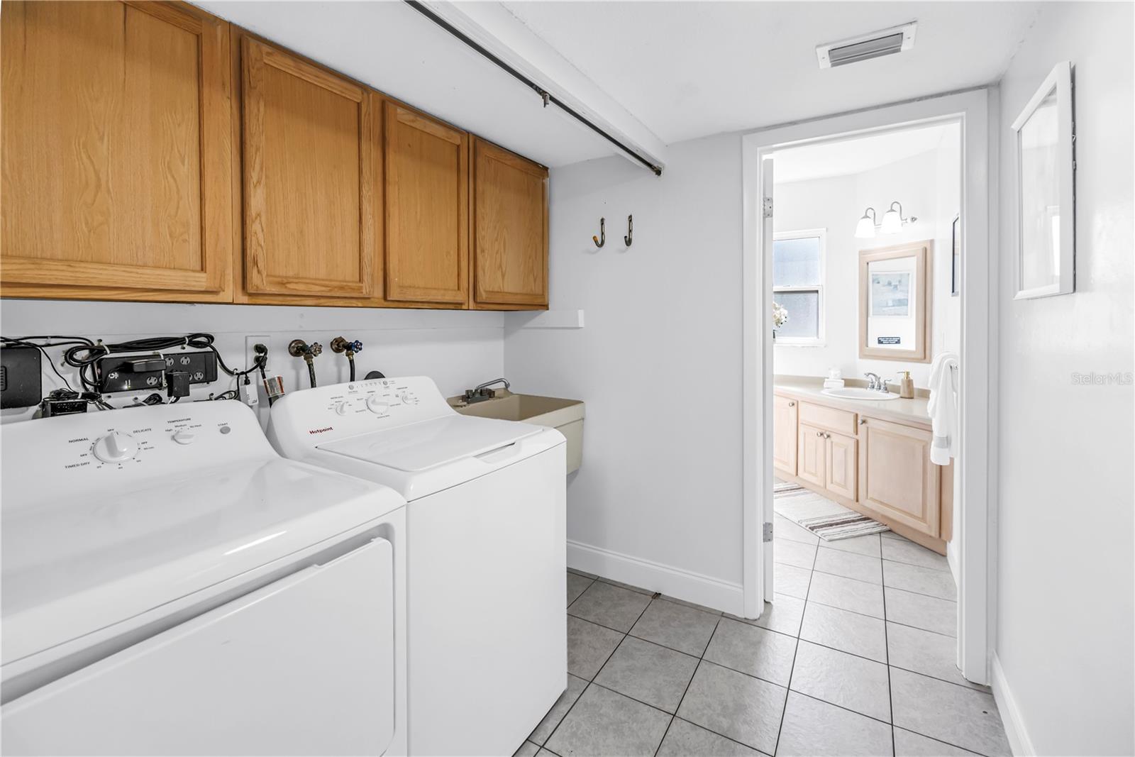 WHISPERING PINES FOREST 5TH ADD - Residential