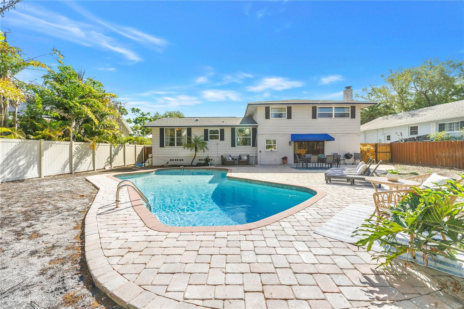 WHISPERING PINES FOREST 5TH ADD - Residential