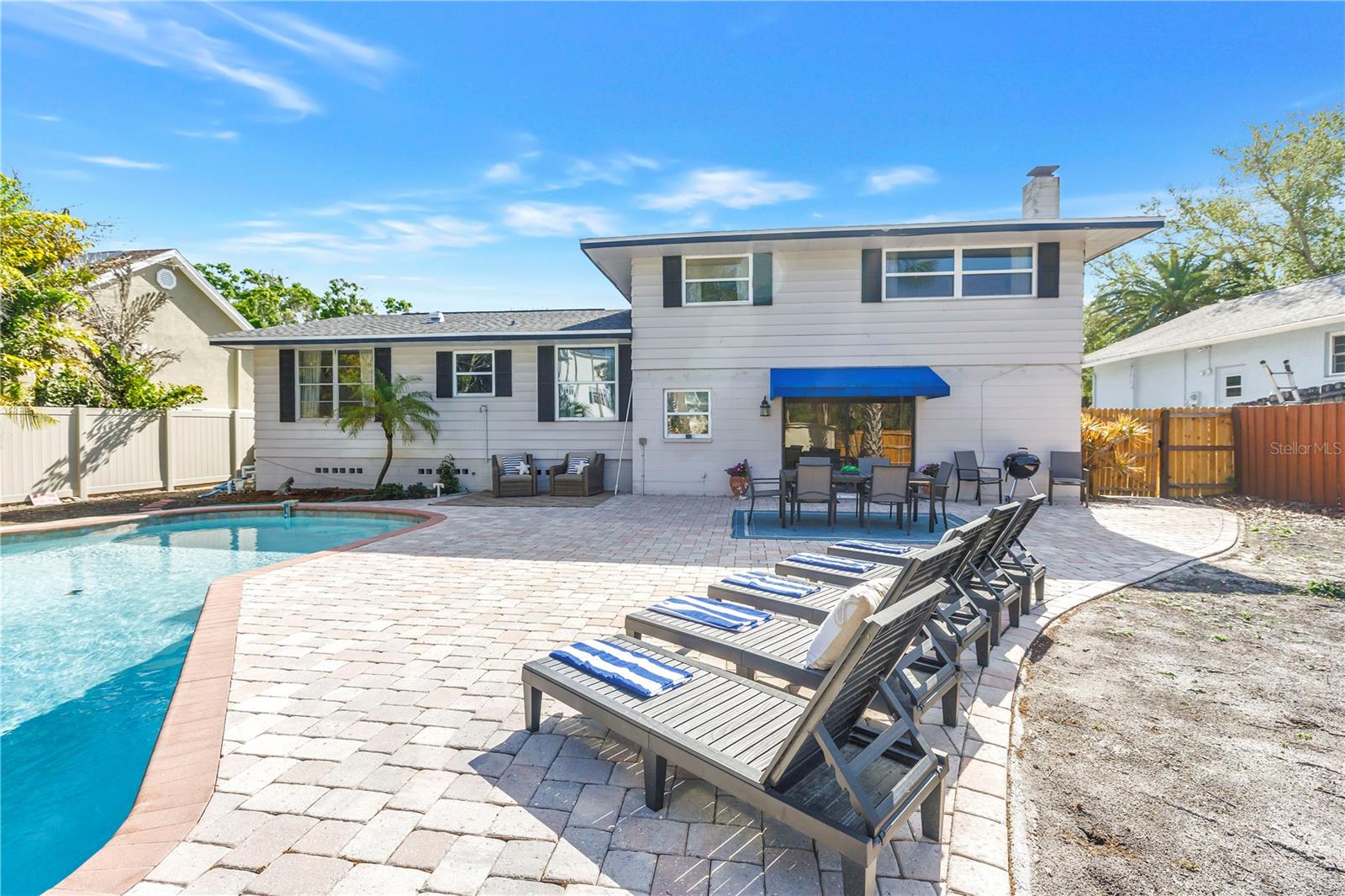 WHISPERING PINES FOREST 5TH ADD - Residential